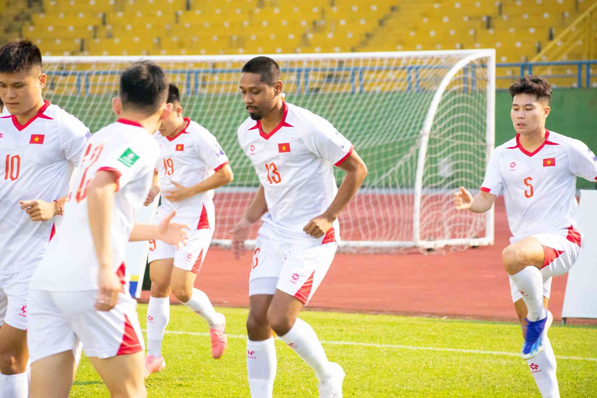 Chùm ảnh: Họp báo và buổi tập trước trận Việt Nam vs Nepal (Vòng loại thứ 3 Asian Cup 2027)
