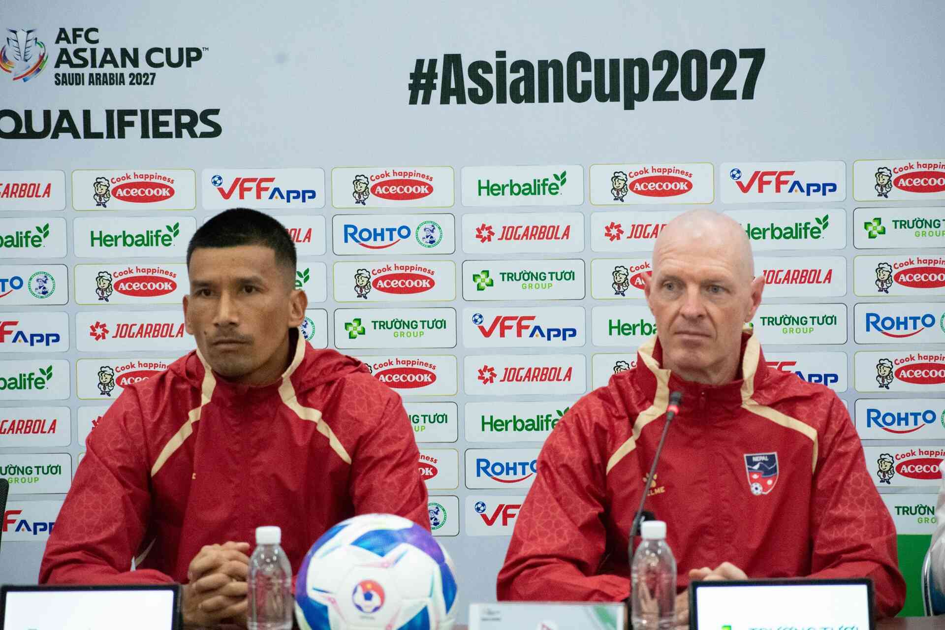 Chùm ảnh: Họp báo và buổi tập trước trận Việt Nam vs Nepal (Vòng loại thứ 3 Asian Cup 2027)