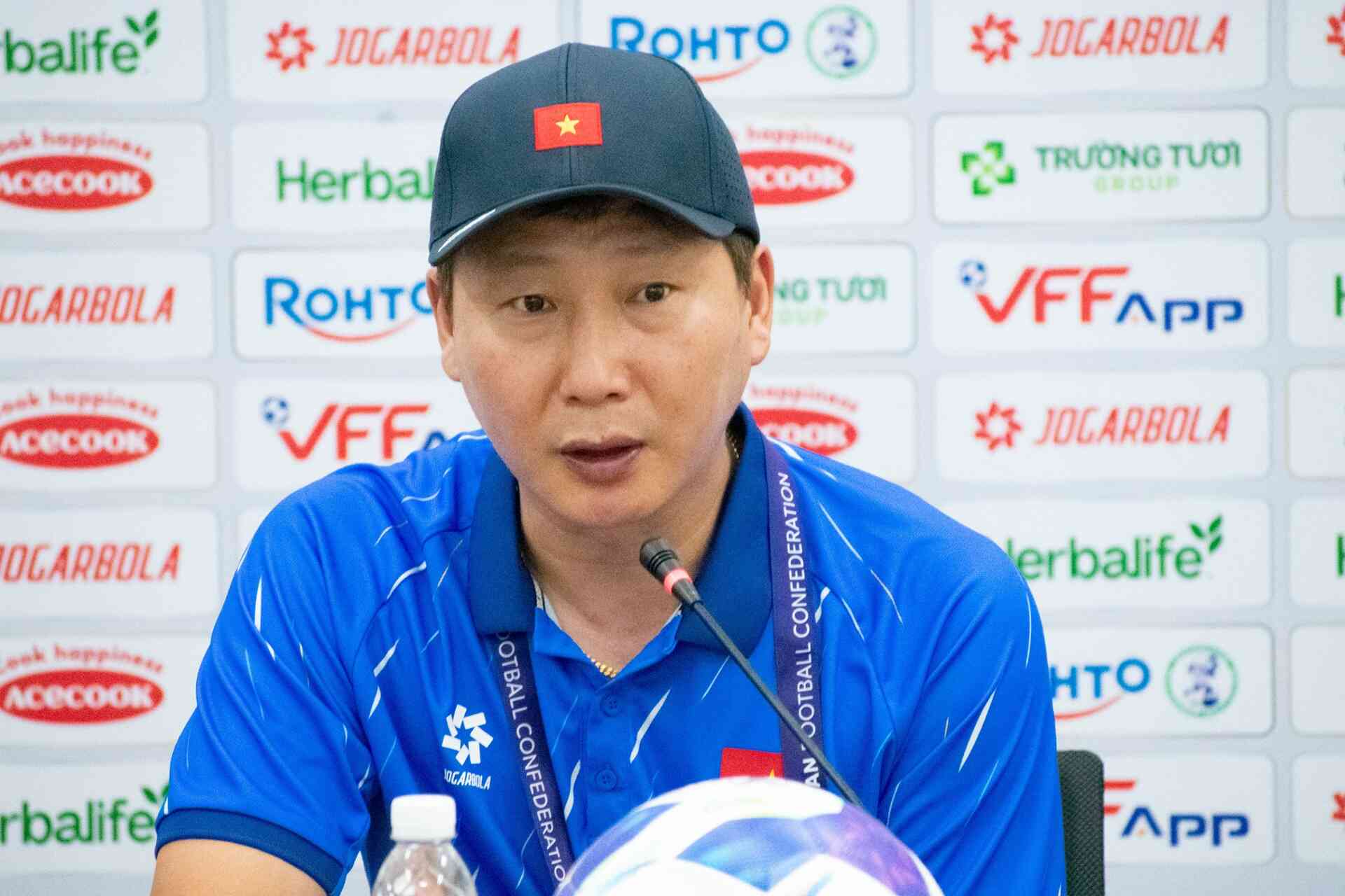 Chùm ảnh: Họp báo và buổi tập trước trận Việt Nam vs Nepal (Vòng loại thứ 3 Asian Cup 2027)