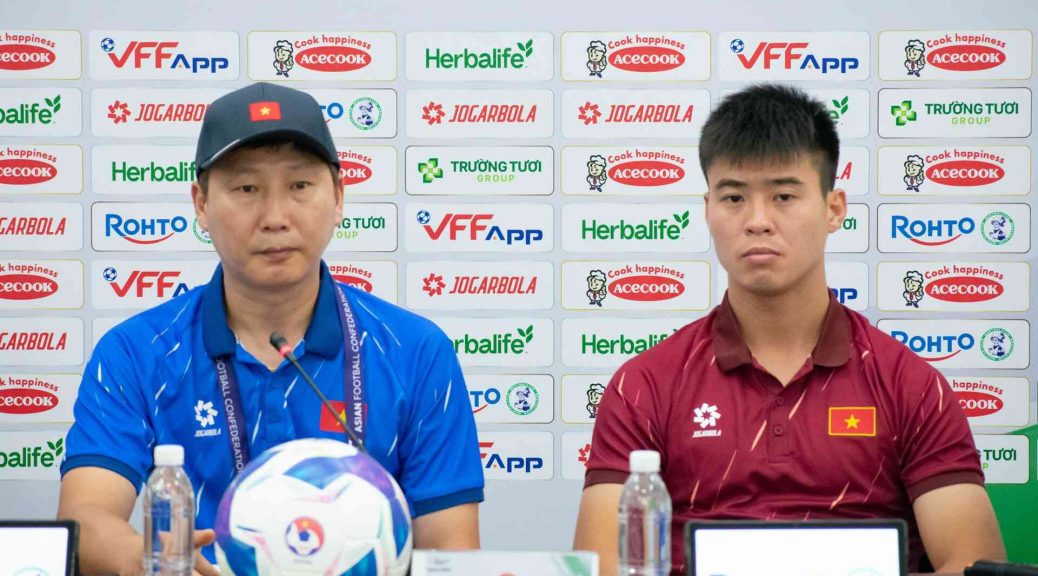 Chùm ảnh: Họp báo và buổi tập trước trận Việt Nam vs Nepal (Vòng loại thứ 3 Asian Cup 2027)