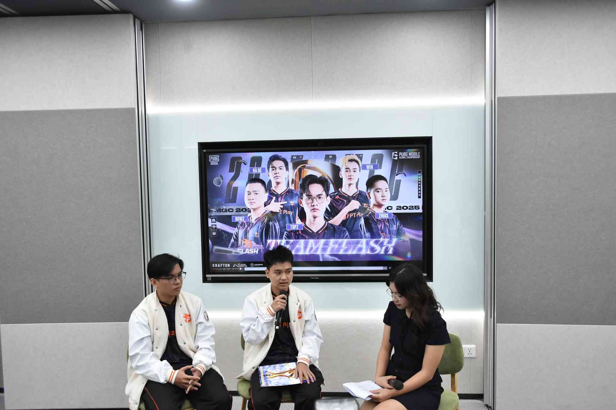 Dingoz Xavier, Team Secret và Team Flash sẵn sàng tranh tài Giải vô địch thế giới PUBG Mobile 2025 PMGC