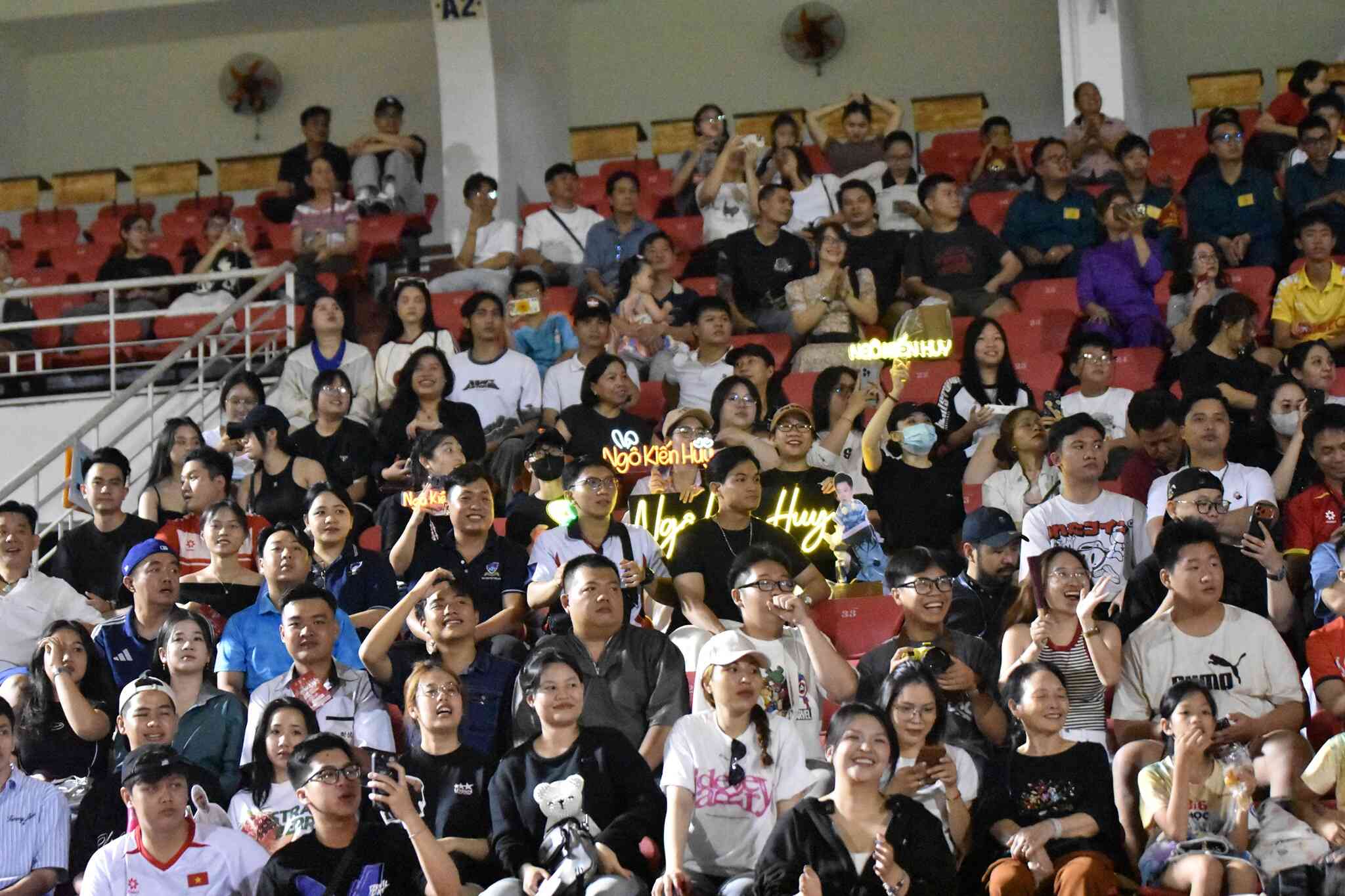 [Chùm ảnh] Giao hữu bóng đá “Lan tỏa yêu thương” 2025