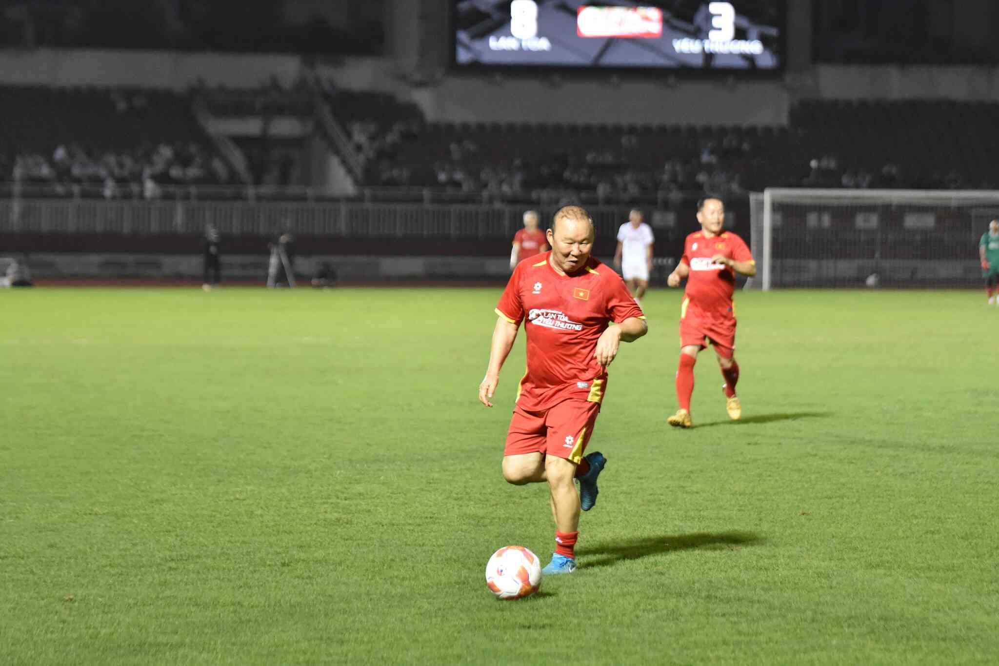 [Chùm ảnh] Giao hữu bóng đá “Lan tỏa yêu thương” 2025