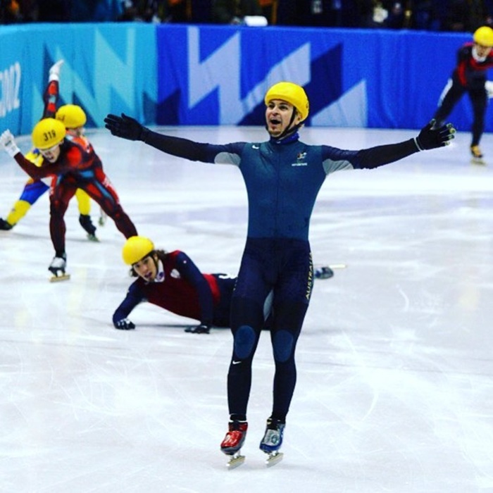 Steven Bradbury – VĐV trượt băng tốc độ may mắn nhất thế giới giờ ra sao?