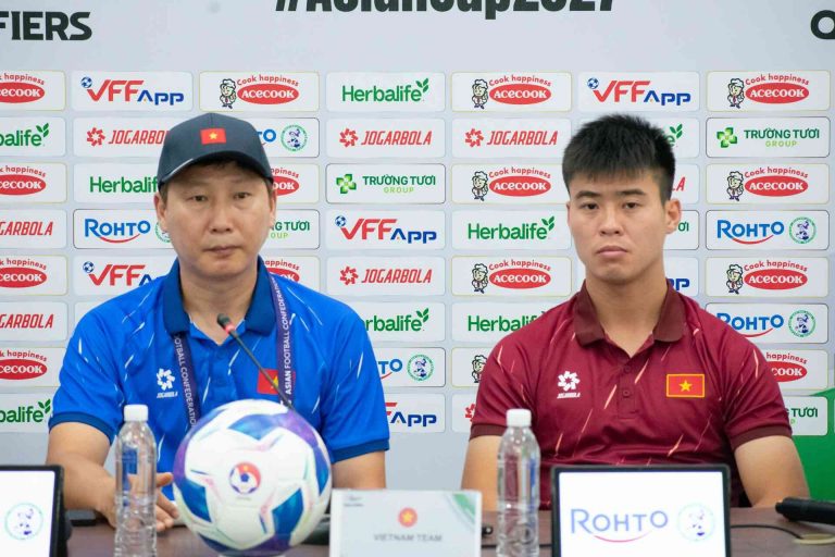 Chùm ảnh: Họp báo và buổi tập trước trận Việt Nam vs Nepal (Vòng loại thứ 3 Asian Cup 2027)